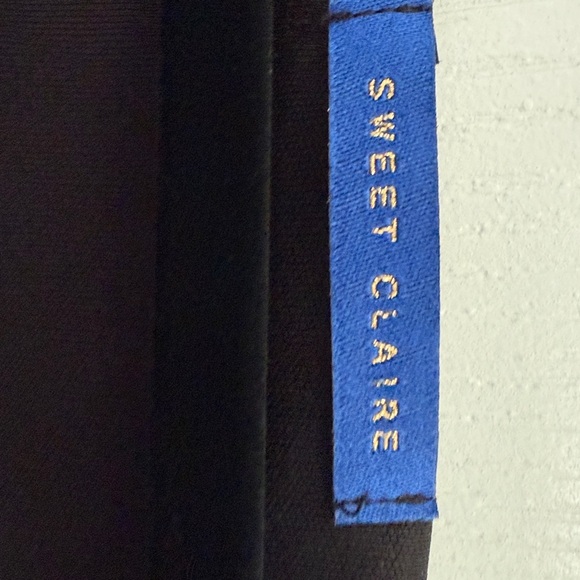 Sweet Claire Black Knit Crop Top - Picture 2 of 5